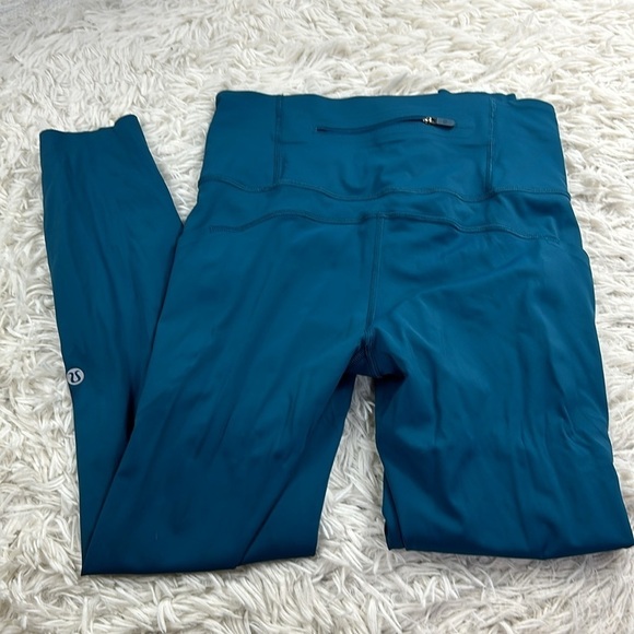 Lululemon Speed Limit Crop 23" Bermuda Teal - Picture 6 of 8
